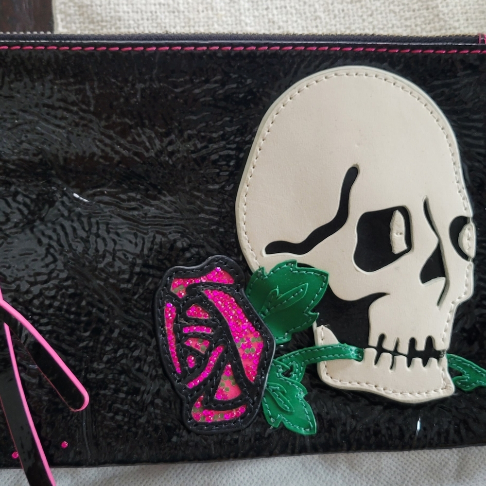 Ava Rose clutch